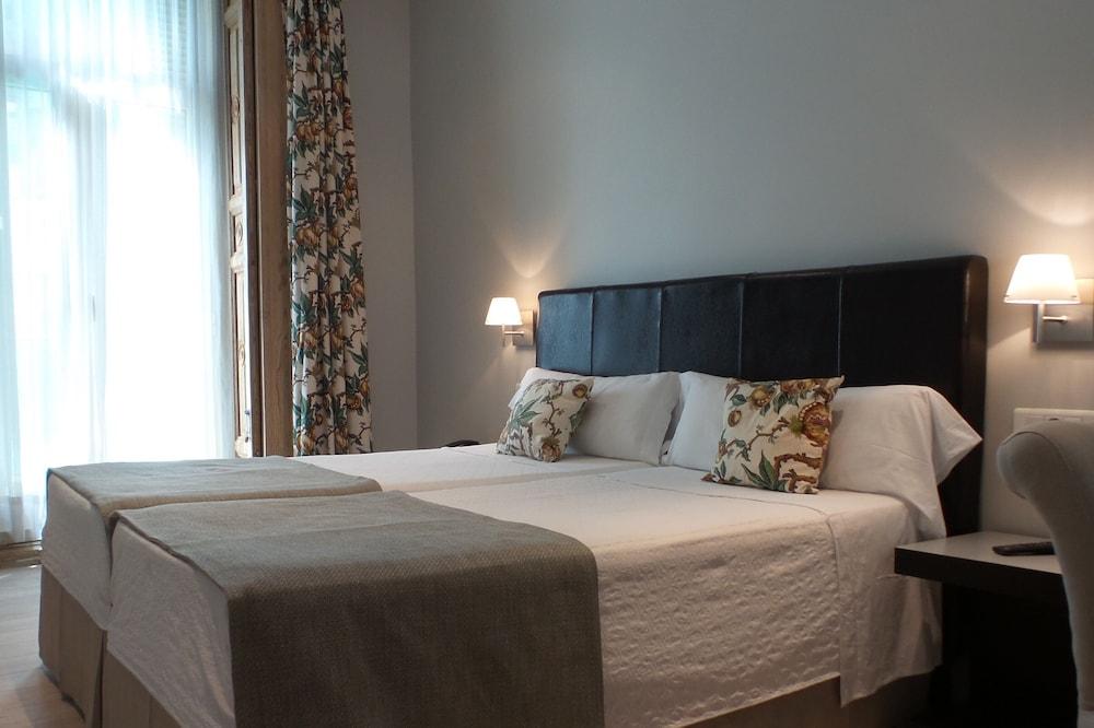 Hotel Moderno Puerta del Sol Madrid Esterno foto